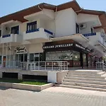 Uysal Apart Hotel